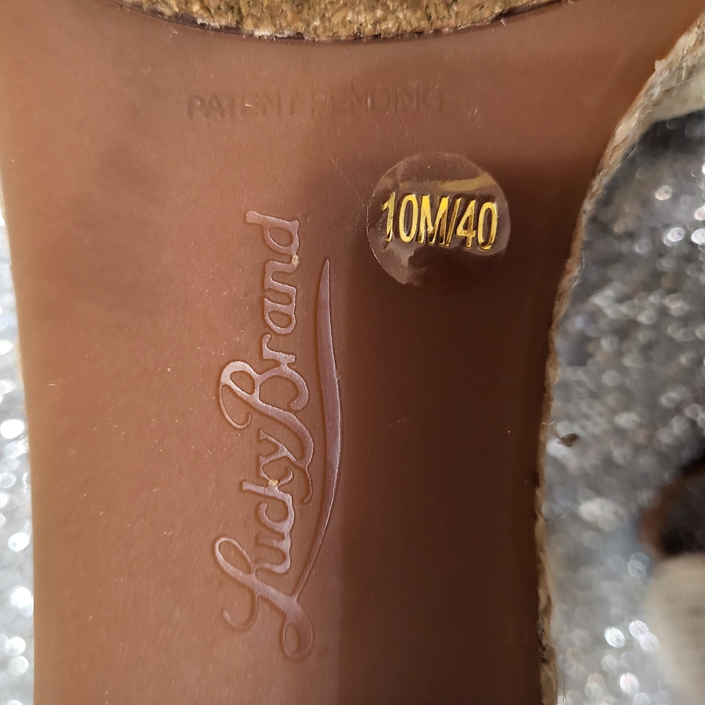 Lucky Brand Cream Tan Espadrilles with Cushioned Straps - Picture 6 of 9